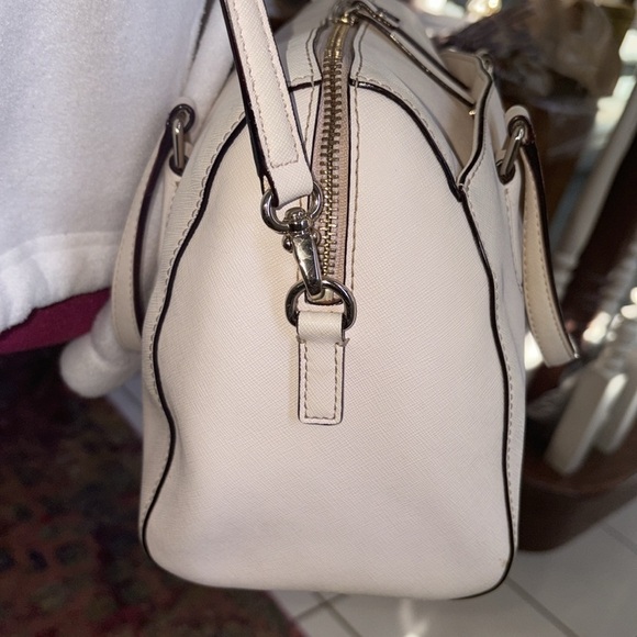 Kate Spade  Pink Satchel Crossbody bag  Saffiano leather  light pink Silvertone - Picture 5 of 17